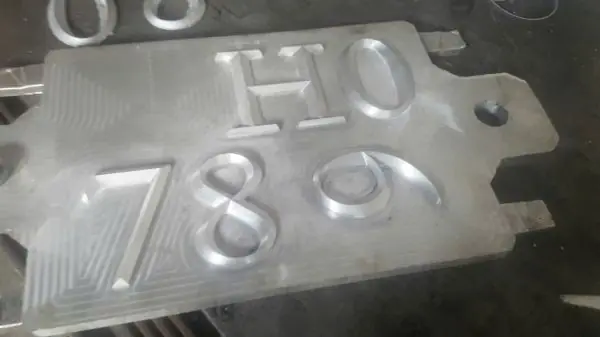 MẪU BÀN MÁP SỐ